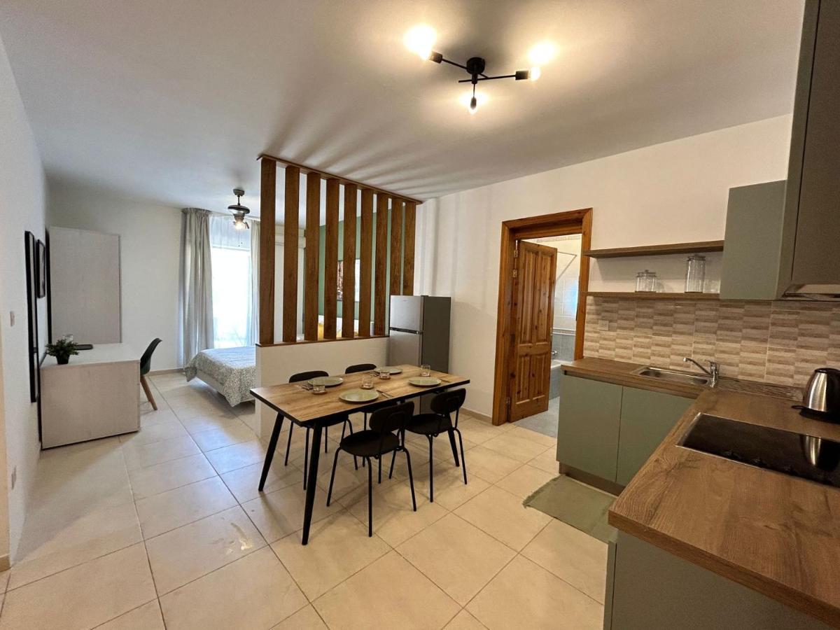 Sliema Apartment Luaran gambar