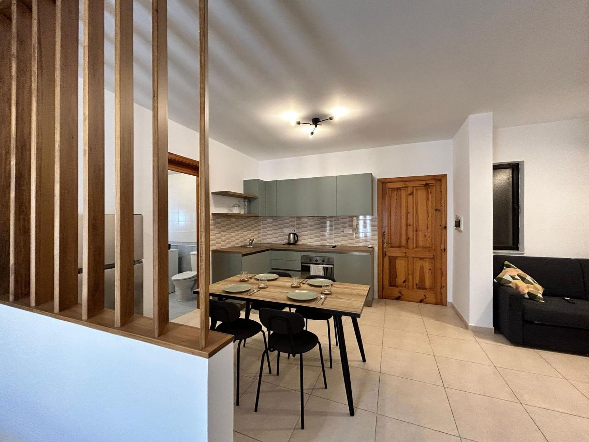 Sliema Apartment Luaran gambar
